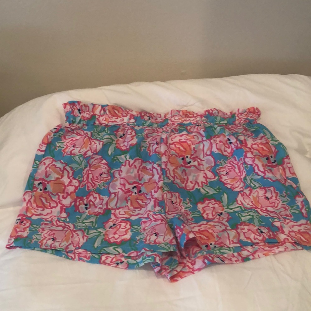 Floral Shorts, Sz. M. Very Cute
